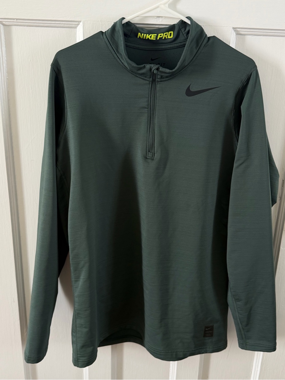 Nike Pro Men's Forest Green Half‑Zip Training Top